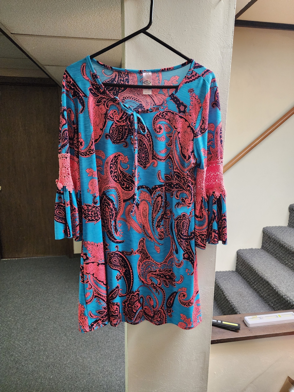 Honeyme Women’s Paisley Tie-Neck Tunic Dress in Turquoise and Coral